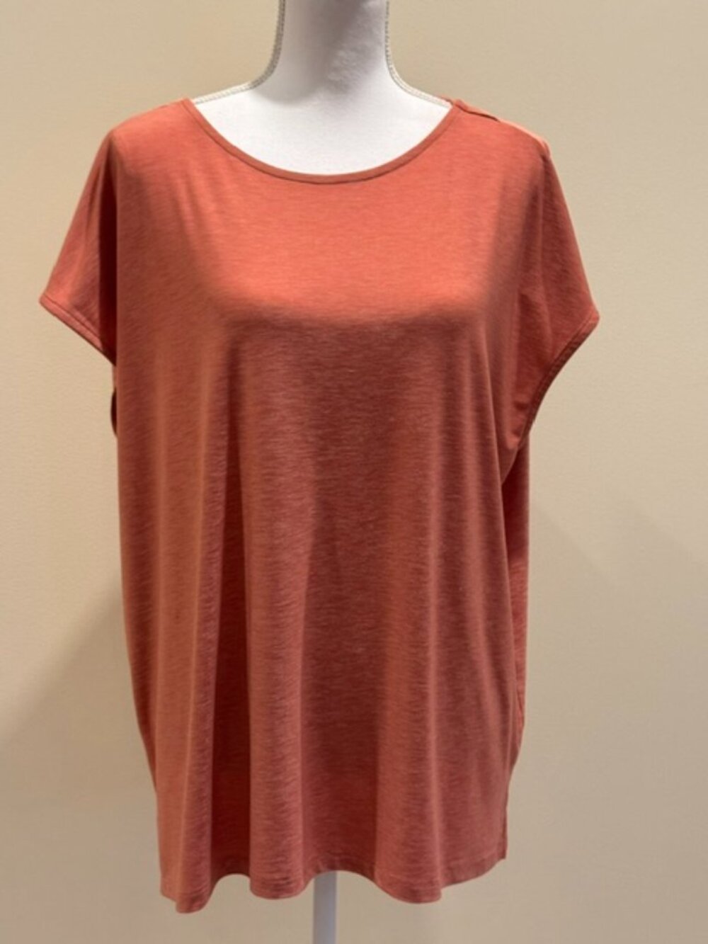 Coral cap sleeve Anne Klein Blouse